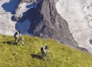 Nature mountain biking in the Alps